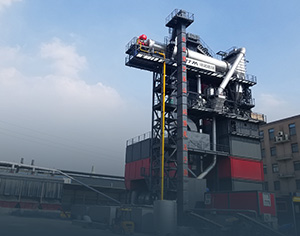 環(huán)保型瀝青廠拌熱再生成套設備